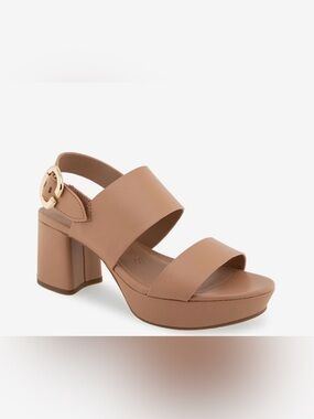 Women’s 9.5 Aerosoles Casetta Nude Platform Sandals